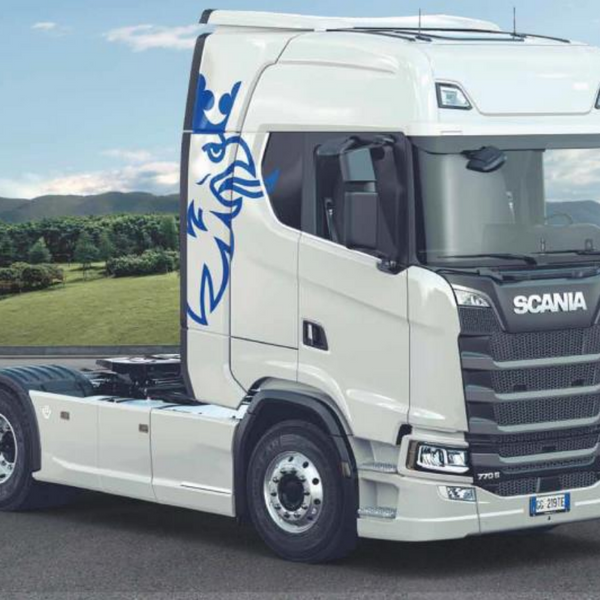 ITA3965 ITALERI Scania S770 V8 "White Cab"