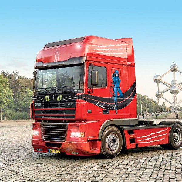 93834 ITALERI DAF XF 95 Super Space Cab Truck