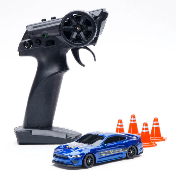 E-ZEE RC 1/43 LIGHTING MUSCLE 4WD DRIFT CAR WITH GYRO