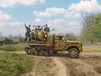 ICM35407 "Achtung! Sie fliegen!" Sd.Kfz.3b with 2 cm Flak 38 and 4 Crew Figures
