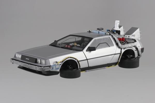 AOS 06437 Time Machine – Back To The Future PT 2 1/24