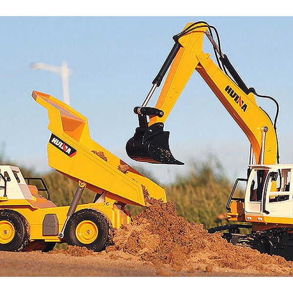 CY1517 HuiNa 2.4GHz 6CH RC Dump Truck 1/24th