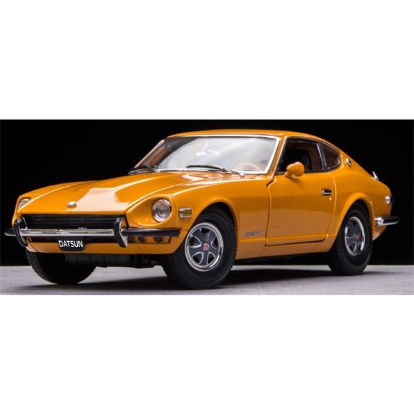 H3511 SUNSTAR Datsun 240Z Orange 1972