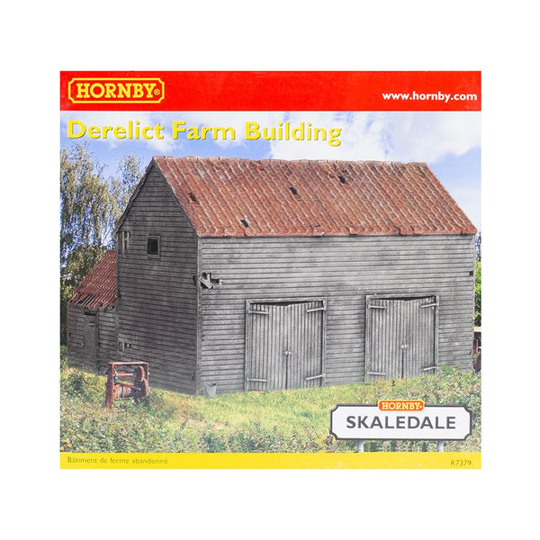 R7379 Derelict Farm Building