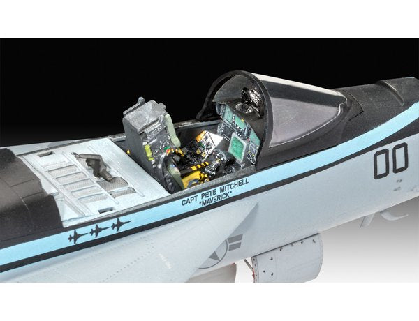 03864 - REVELL 1/48 TOP GUN MAVERICKS F/A-18E SUPER HORNET