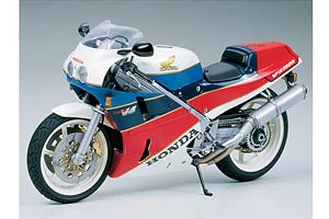 14057 TAMIYA HONDA VFR750R