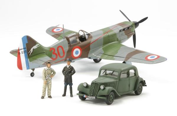 Tamiya 61109 Dewoitine D.520 "French Aces" - w/Staff Car