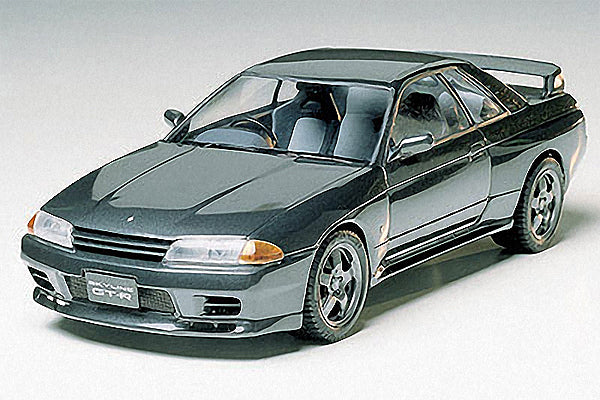 24090 TAMIYA NISSAN SKYLINE R32 GTR LIMITED EDITION