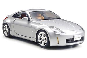 Tamiya 24254 NISSAN 350Z (TRACK)