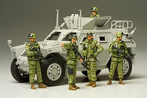 35276 TAMIYA JGSDF IRAQ H. ASSISTANCE TEAM