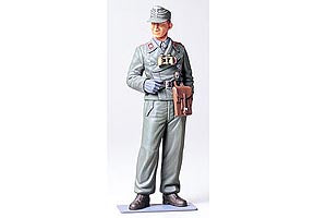 36301 TAMIYA  WEHRMACHT TANK CREWMAN