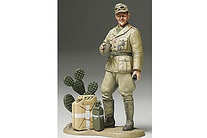 TAMIYA 36310 1/16 WEHRMACHT TANK CREW AFRICA