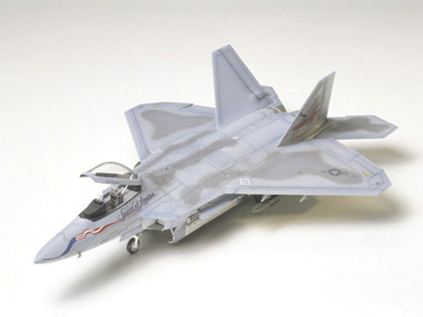 Tamiya 60763 1/72 F-22 Raptor