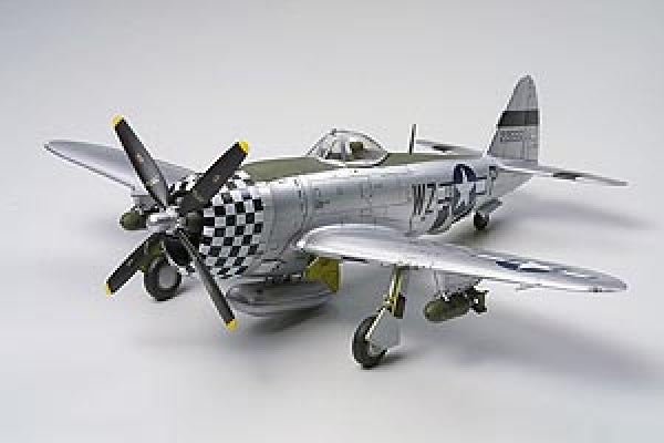 60770 Tamiya 1/72 P-47 Thunderbolt Bubbletop