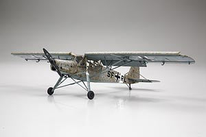 61100 TAMIYA FIESELER FIL56C STORCH