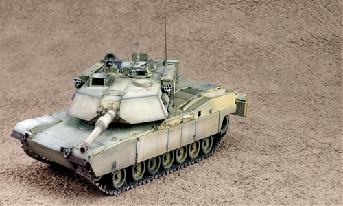 6438 ITALERI 1:35 M1 ABRAMS WITH RESIN PARTS