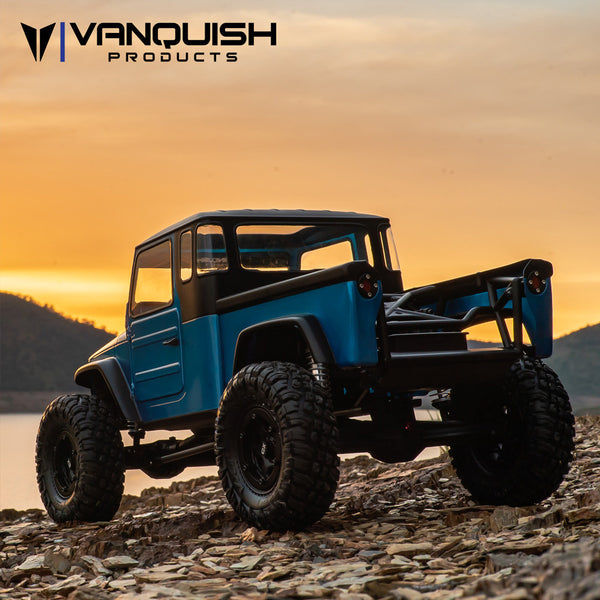VPS09008 Vanquish Products VS4-10 Phoenix Straight Axle Rock Crawler Kit
