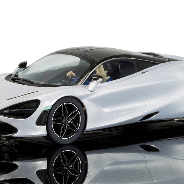 SCALEXTRIC C3982 McLaren 720S - Glacier White