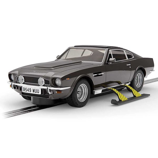 C4239 SCALEXTRIC James Bond Aston Martin V8 - The Living Daylights