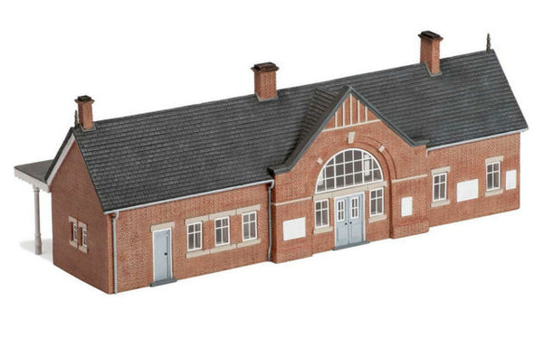 R9818 Hornby PRE-DECORATED CAST RESIN BUILDING HIGH BROOMS STATION
