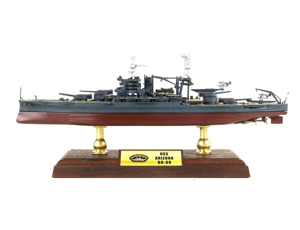 861008A FORCES OF VALOR 1/700 USS ARIZONA BB39 DIECAST MODEL
