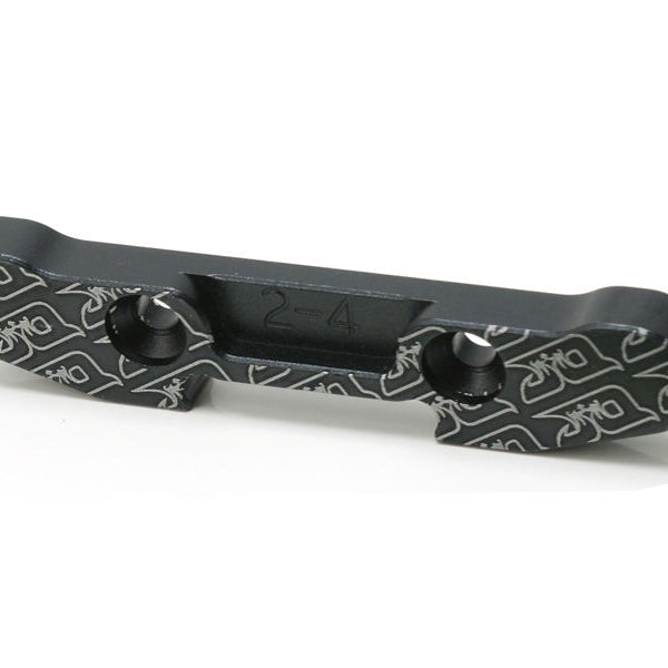 JQB0079-THE-JQRacing-R-R-”D”-Plate-2-4-Toe-in-(YE&RTR)